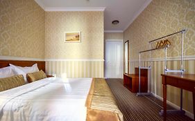 Consul Hotel Консул
