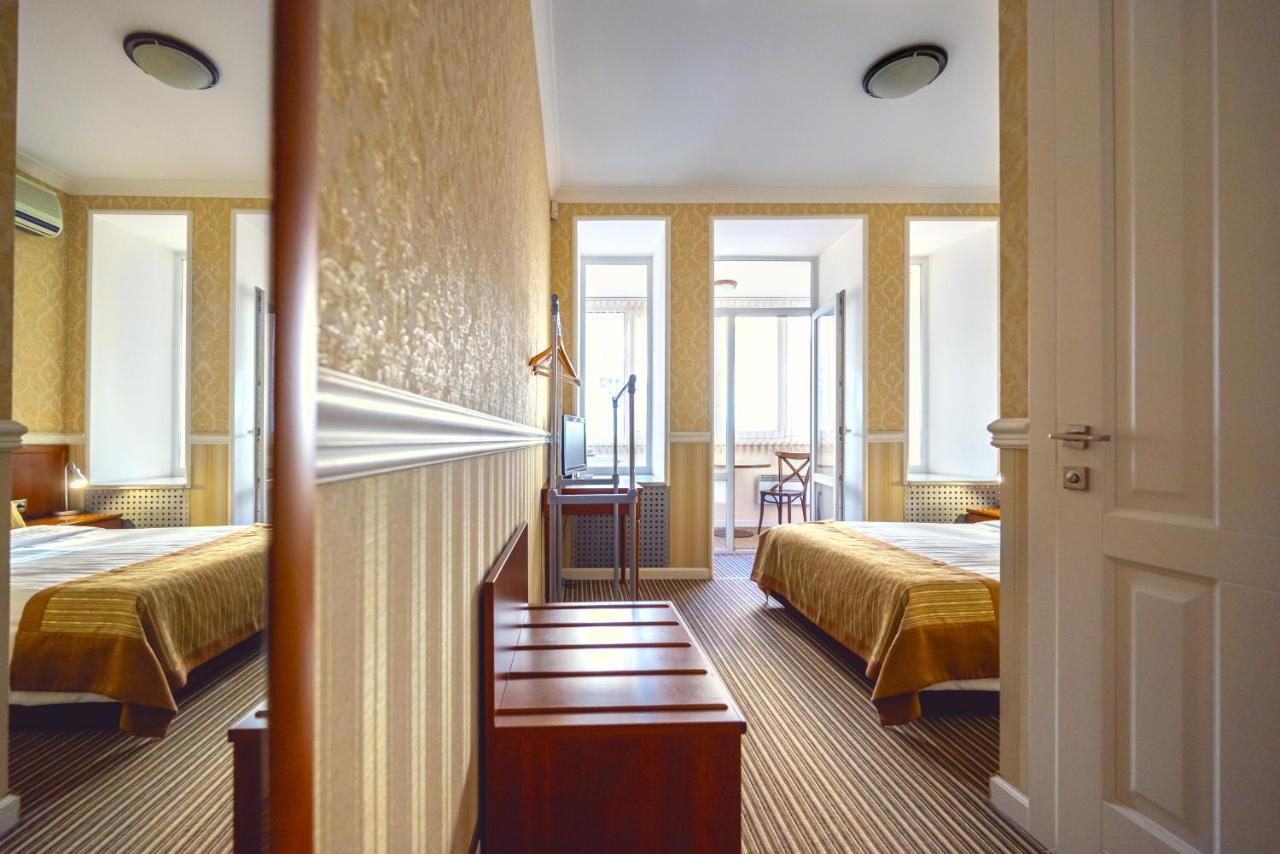 Consul Hotel Консул Одеса Екстер'єр фото