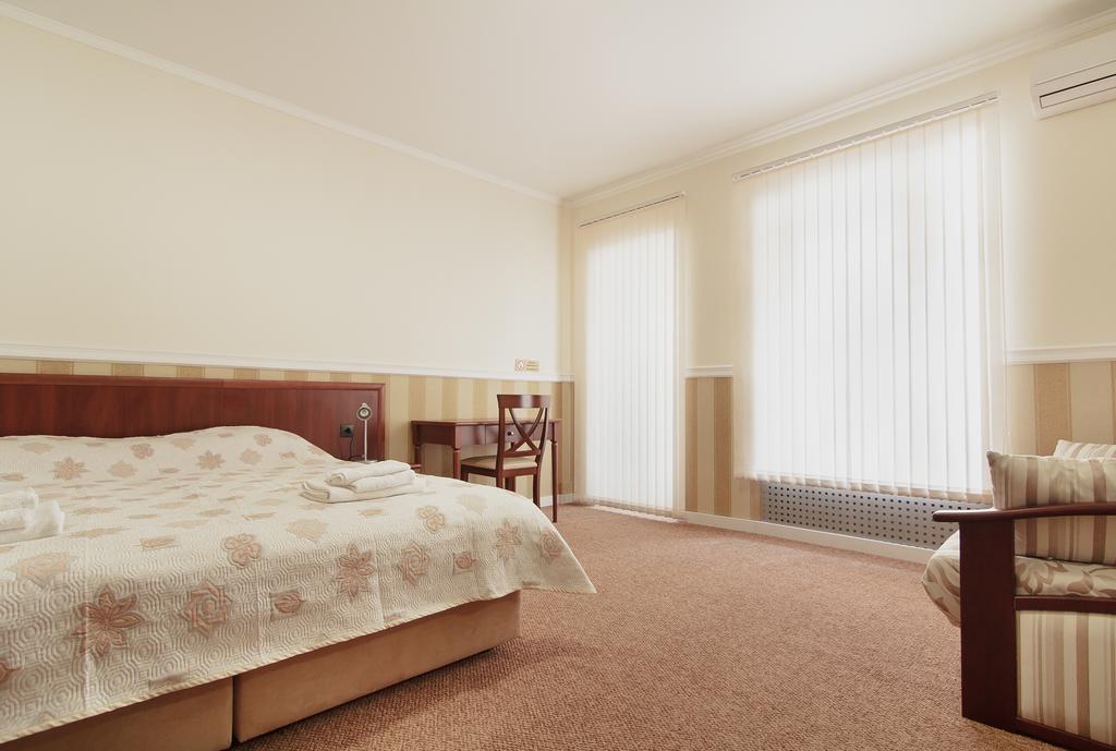 Consul Hotel Консул Одеса Номер фото