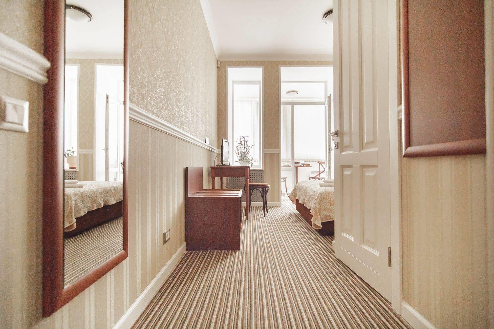 Consul Hotel Консул Одеса Екстер'єр фото
